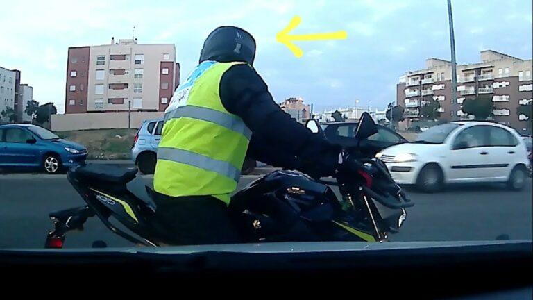 Errores Frecuentes al Cambiar de Carril en el Examen de Carn&eacute;